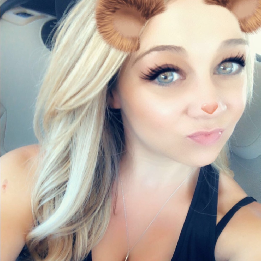 Meet your Posher, Lindsay